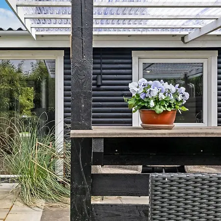 Bedrija - 100m From The Sea By Interhome *